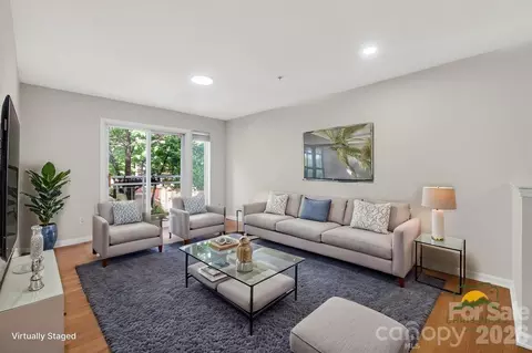 639 Raphael Pl, Charlotte, NC 28205