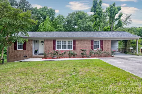 156 Blackmon Cir, Kershaw, SC 29067