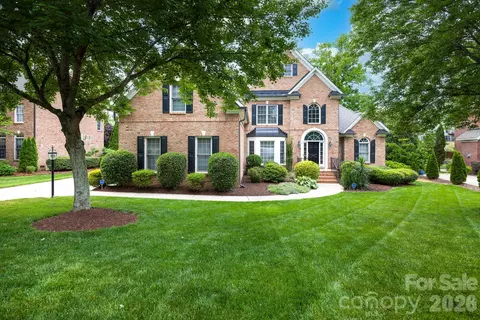 886 Hickory Stick Dr, Fort Mill, SC 29715