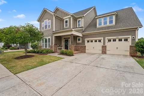 13324 Union Square Dr, Huntersville, NC 28078