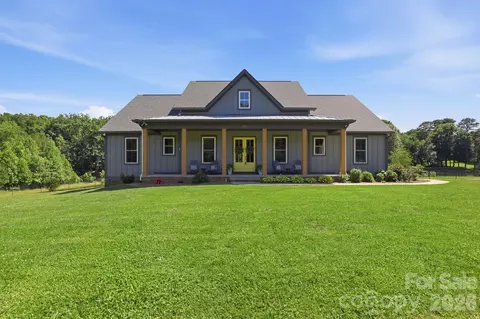 Exterior - 1881 E Maiden Rd, Maiden, NC 28650 photo 3 of 8