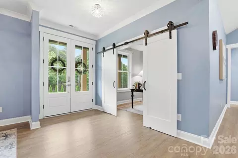Entry Way - 1881 E Maiden Rd, Maiden, NC 28650 photo 1 of 4