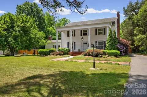 Exterior - 2403 E Innes St, Salisbury, NC 28146 photo 3 of 5