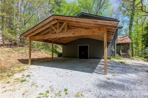 Exterior - 138 Stillwagon Ln, Cedar Mountain, NC 28718 photo 3 of 8