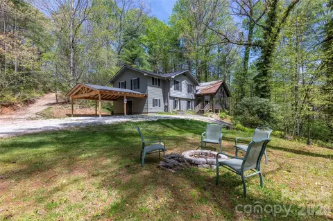 Exterior - 138 Stillwagon Ln, Cedar Mountain, NC 28718 photo 2 of 8
