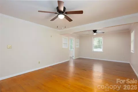 Living - 138 Stillwagon Ln, Cedar Mountain, NC 28718 photo 8 of 9