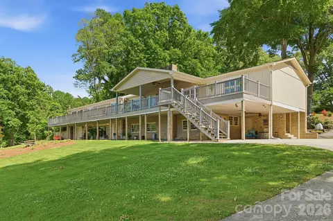 120 Shady Cove Rd, Troutman, NC 28166