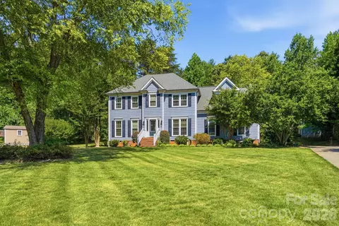 269 Charter Oak Ct, Mooresville, NC 28115