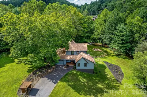 48 Merrell Rd, Leicester, NC 28748