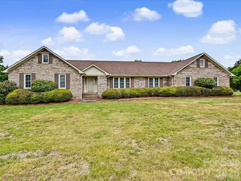 4165 Wrangler Sw Dr SW, Concord, NC 28027