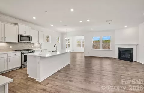 Living - 1614 Riverbend Ave, Monroe, NC 28110 photo 1 of 8