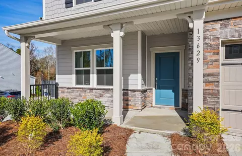 Exterior - 1614 Riverbend Ave, Monroe, NC 28110 photo 2 of 8