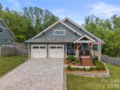 73 Starwood Valley Trl, Arden, NC 28704
