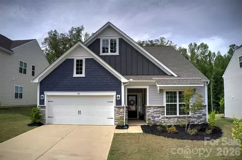 143 Dogwood Grove Pl, Troutman, NC 28166
