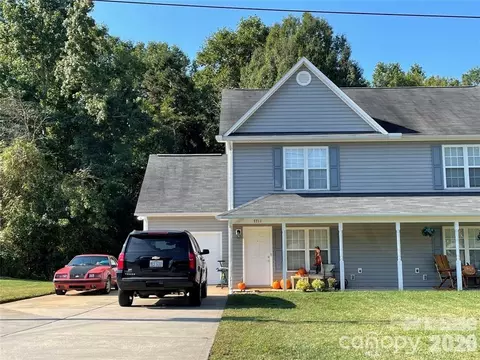 7711 Keistlers Store Rd, Sherrills Ford, NC 28673