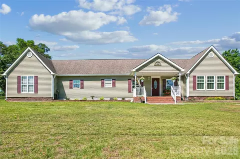 1820 Landsford Rd, Marshville, NC 28103