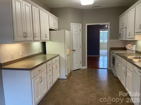 Kitchen - 489 26th Ne Ave NE, Hickory, NC 28601 photo 3 of 3