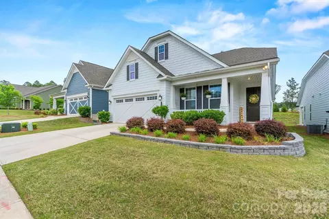 12520 Old Iron Ln, Charlotte, NC 28215