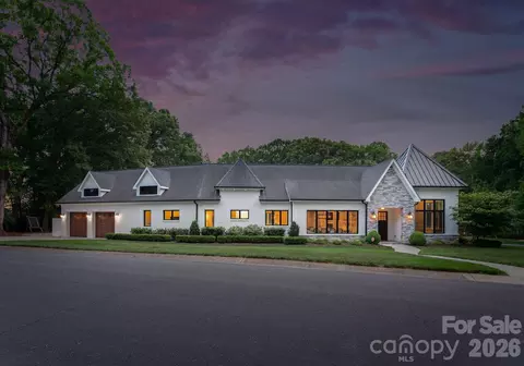 400 Glen Oaks Rd, Charlotte, NC 28270