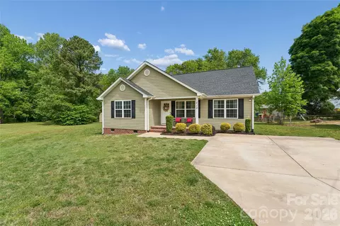 414 Cove Ln, China Grove, NC 28023