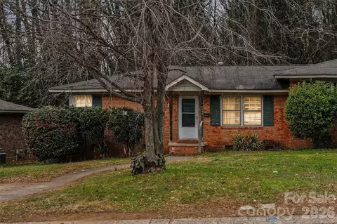4809 Malibu Dr, Charlotte, NC 28215