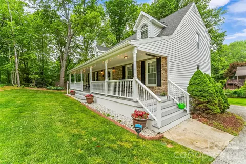808 Lakey Gap Rd, Black Mountain, NC 28711