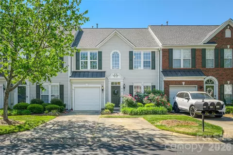 418 Nicklaus Ln, Fort Mill, SC 29715