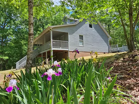 5692 Brooklyn Rd, Great Falls, SC 29055