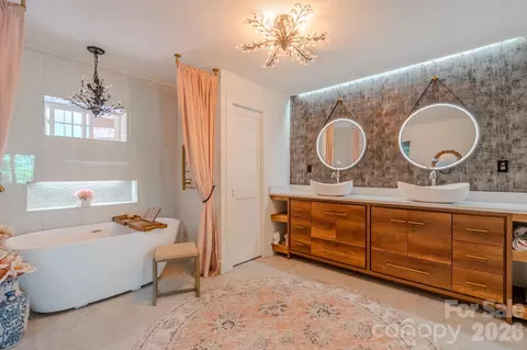 Bath - 777 S River Rd, Tryon, NC 28782 photo 3 of 4