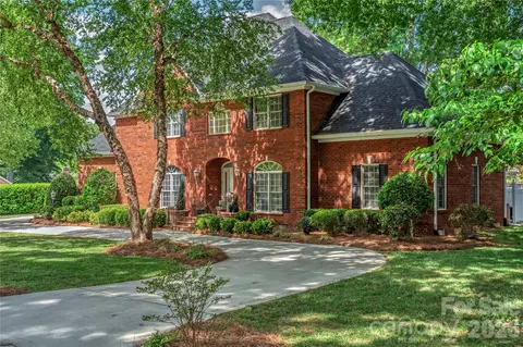 1209 S South St, Gastonia, NC 28052