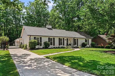 533 King Edward Rd, Charlotte, NC 28211