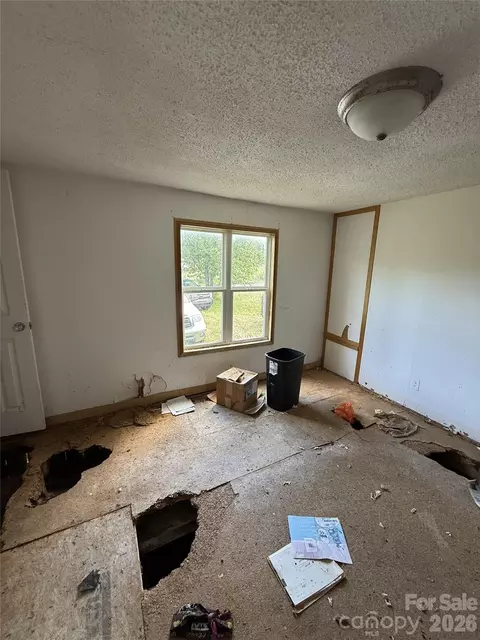 169 Cornwall Rd, Harmony, NC 28634 photo 4