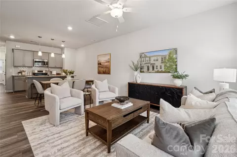 6554 Harlech 25 St #25, Charlotte, NC 28269