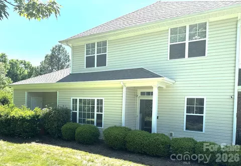 11431 Savannah Creek Dr, Charlotte, NC 28273