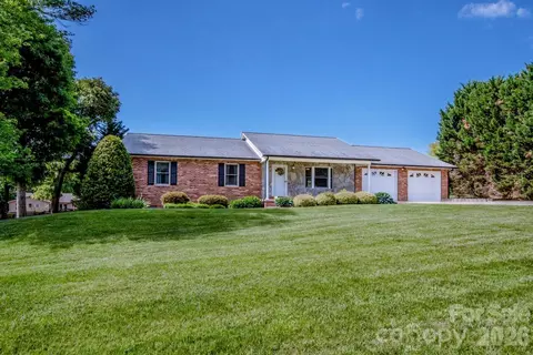 173 Doe Trail Ln, Statesville, NC 28625