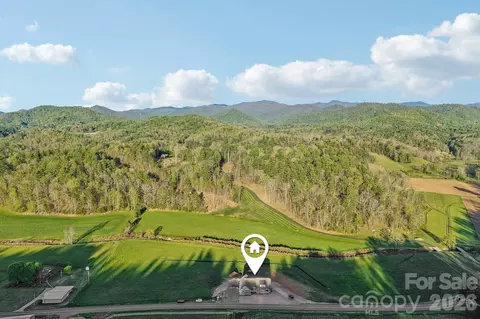 1060 California Creek Rd, Mars Hill, NC 28754