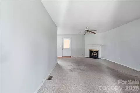 Living - 411 Patio Rd, Easley, SC 29642 photo 3 of 3