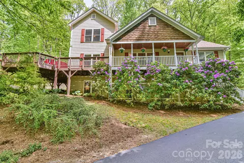 55 Sugar Hill Dr, Weaverville, NC 28787