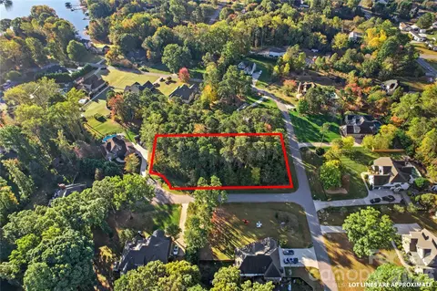 254 Woodstream Cir, Mooresville, NC 28117