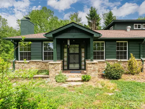 93 Clarks Chapel Rd, Weaverville, NC 28787