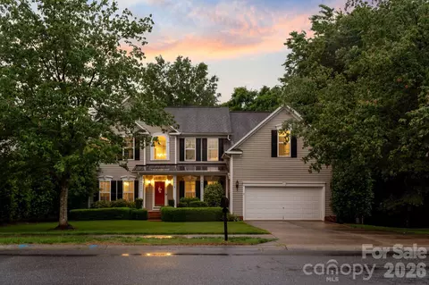 1020 Butterburr Dr, Matthews, NC 28104