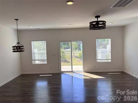 Living - 514 Station St, Clover, SC 29710 photo 1 of 3