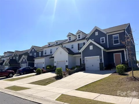 Exterior - 514 Station St, Clover, SC 29710 photo 1 of 2