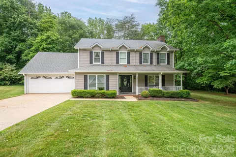 1657 Stallion Way, Gastonia, NC 28056