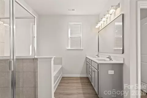 Entry Way - 5041 Markfield Ln, Monroe, NC 28110 photo 6 of 7