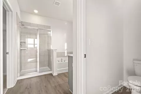 Entry Way - 5041 Markfield Ln, Monroe, NC 28110 photo 5 of 7