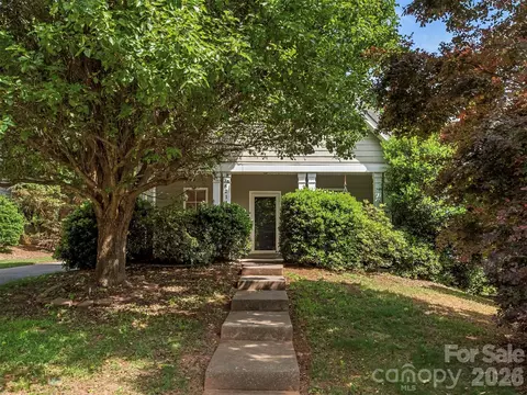 8214 Ballymore Ct, Huntersville, NC 28078