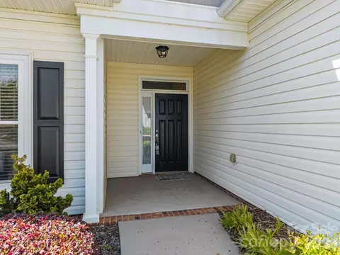 Exterior - 412 Garner Dr, Salisbury, NC 28146 photo 6 of 11