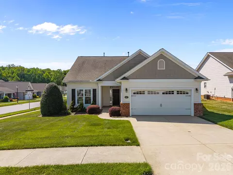 412 Garner Dr, Salisbury, NC 28146