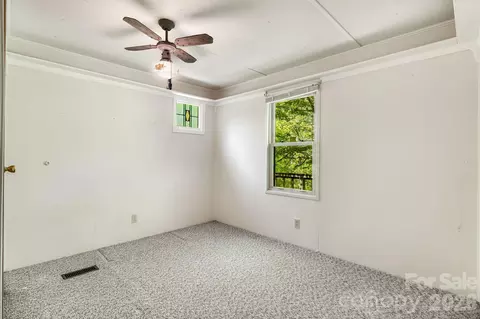 101 Serenity Ln, Clyde, NC 28721 photo 16